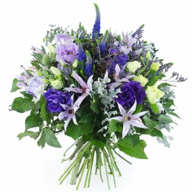 Envie d’un souffle de nature et d’authenticité ? 

Le Bouquet champêtre Agde séduit par son esprit libre et ses fleurs aux allures de jardin sauvage, parfait pour offrir un moment de douceur et de fraîcheur.

Bouquet champêtre Agde à partir de 35,00 €.
Préparé et livré par l’Agitateur Floral.

A découvrir sur Bloomyrama – lien en bio 🌿

#bouquetdefleurs #livraisonfleurs #bloomyrama #comparateurdefleurs #fleuristes #agitateurfloral #fleursdesaison #bouquetchampetre