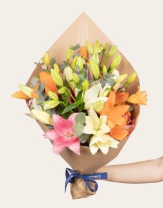 bouquet de lys multicolore tons chauds Monsieur marguerite comparateur bloomyrama