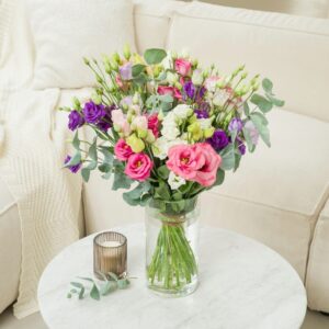 Brassée de lisianthus multicolores Livraiosn interflora comparaison de fleurs bloomyrama