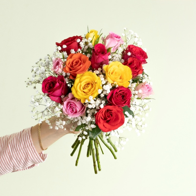 roses multicolores livraison interflora comparateur de fleurs bloomyrama