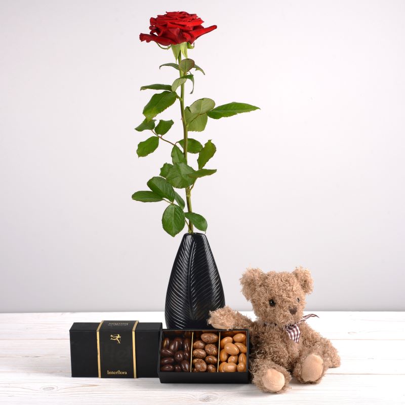 Rose rouge chocolats et peluche interflora comparateur bloomyrama