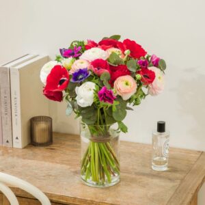 Brassée renoncules anémones colorées livraison rapide interflora comparateur de fleurs bloomyrama