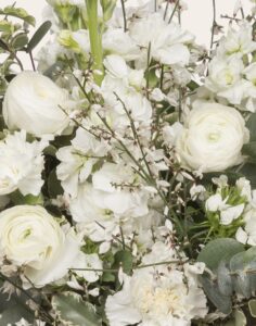 Bouquet de saison blanc livraison Monsieur Marguerite comparatif de fleurs bloomyrama