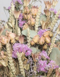 fleurs séchées tendresse mauve et crème livraison monsieur marguerite comparateur de fleurs bloomyrama