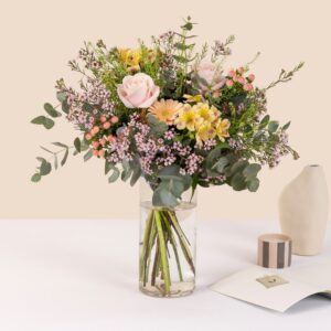 bouquet sorbet champêtre pastel fleurs fraîches sauvages interflora vu sur le comparateur bloomyrama