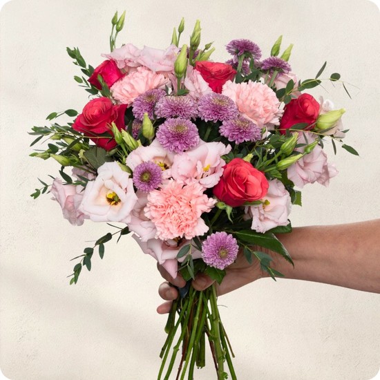 Bouquet anniversaire rose violet vert avec roses et fuchsia 123fleurs disponible sur le comparateur bloomyrama