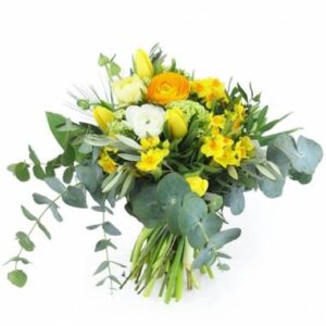 bouquet rond jaune et blanc tulipe, renoncule, jonquille agitateur floral comparateur de fleurs bloomyrama