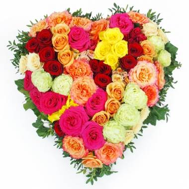 Coeur de deuil en roses colorées avec feuillage marqué 60 cm l’Agitateur Floral disponible sur le comparateur bloomyrama