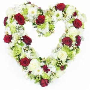 Coeur de deuil blanc et rouge avec rose hortensia et gerbera 60 cm l’Agitateur Floral disponible sur le comparateur bloomyrama