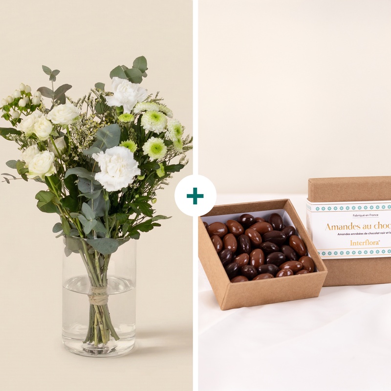 Bouquet de roses blanches avec eucalyptus et amandes au chocolat coffret gourmand Interflora disponible sur bloomyrama