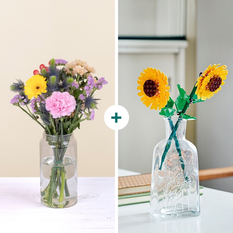 Bouquet multicolore avec tournesols LEGO par Interflora disponible sur le comparateur bloomyrama